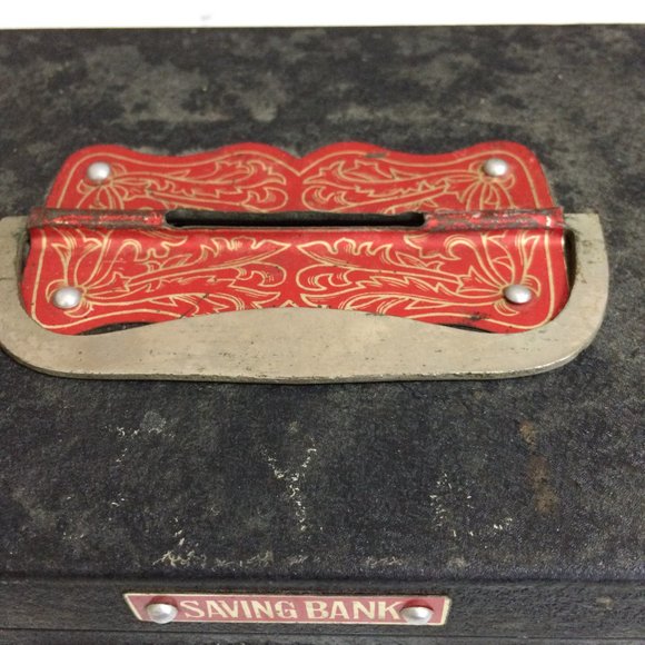 Vintage Black Metal Savings Bank SAN Lion Handle Coin Slot Good Condition - Picture 3 of 7